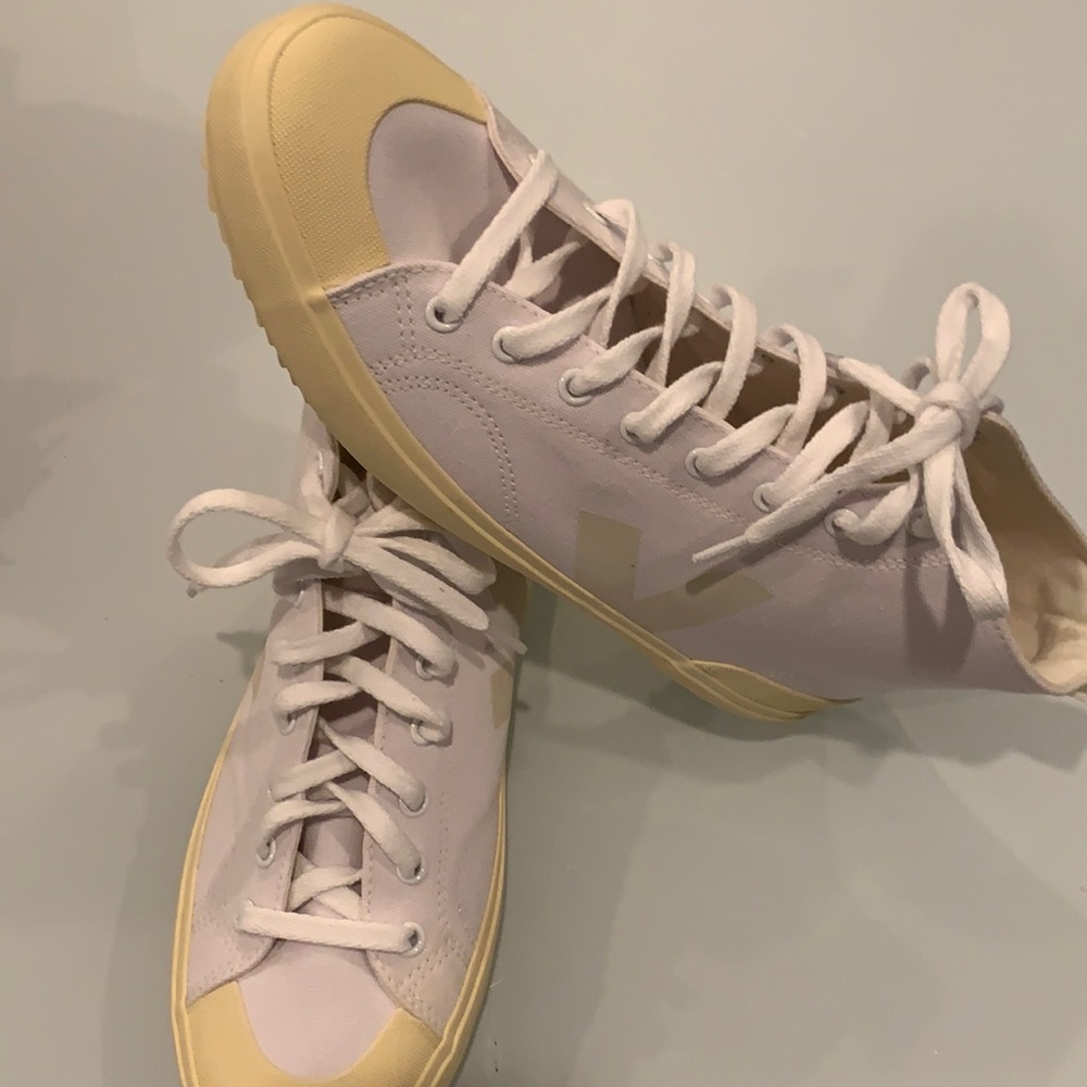VEJA nova canvas white butter high tops